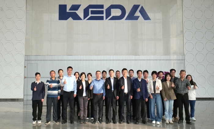 Kick-Off Seminar on Industry Standards for General Requirements for Ceramic Tile Polishing Production Lines and General Requirements for Intelligent Storage and Handling Systems for Ceramic Tile Production Lines Held at KEDA Headquarters